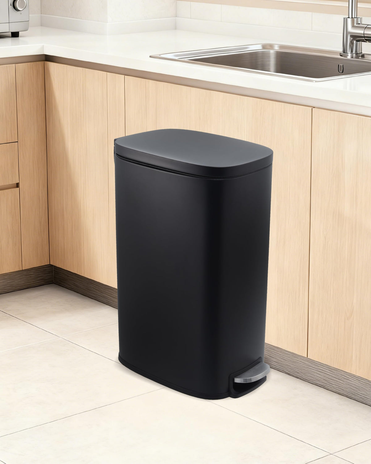 13.2 gal Slim Step Trash Can H95391