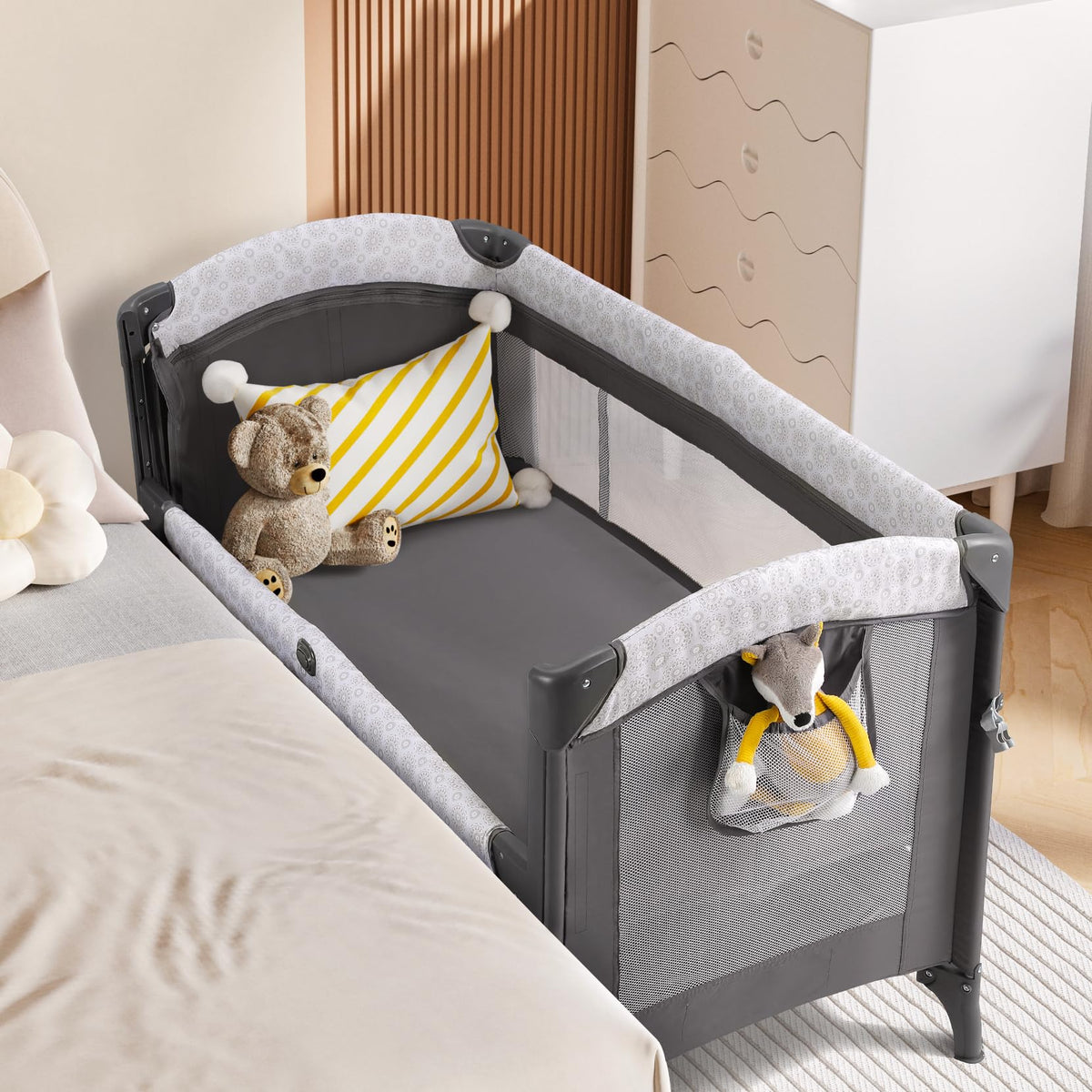 3 in 1 Wide Baby Bassinet with Mattress M44786