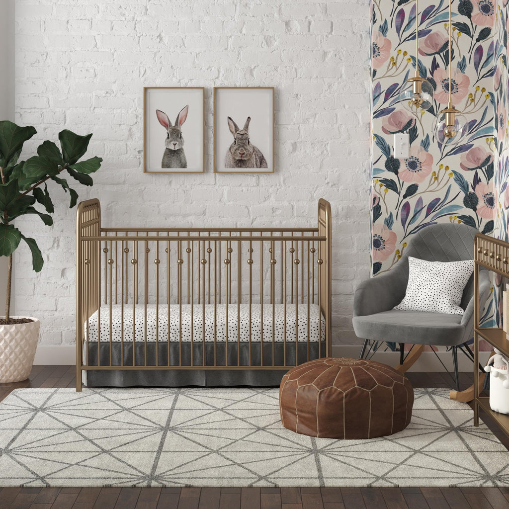 Metal Changing Table E45992